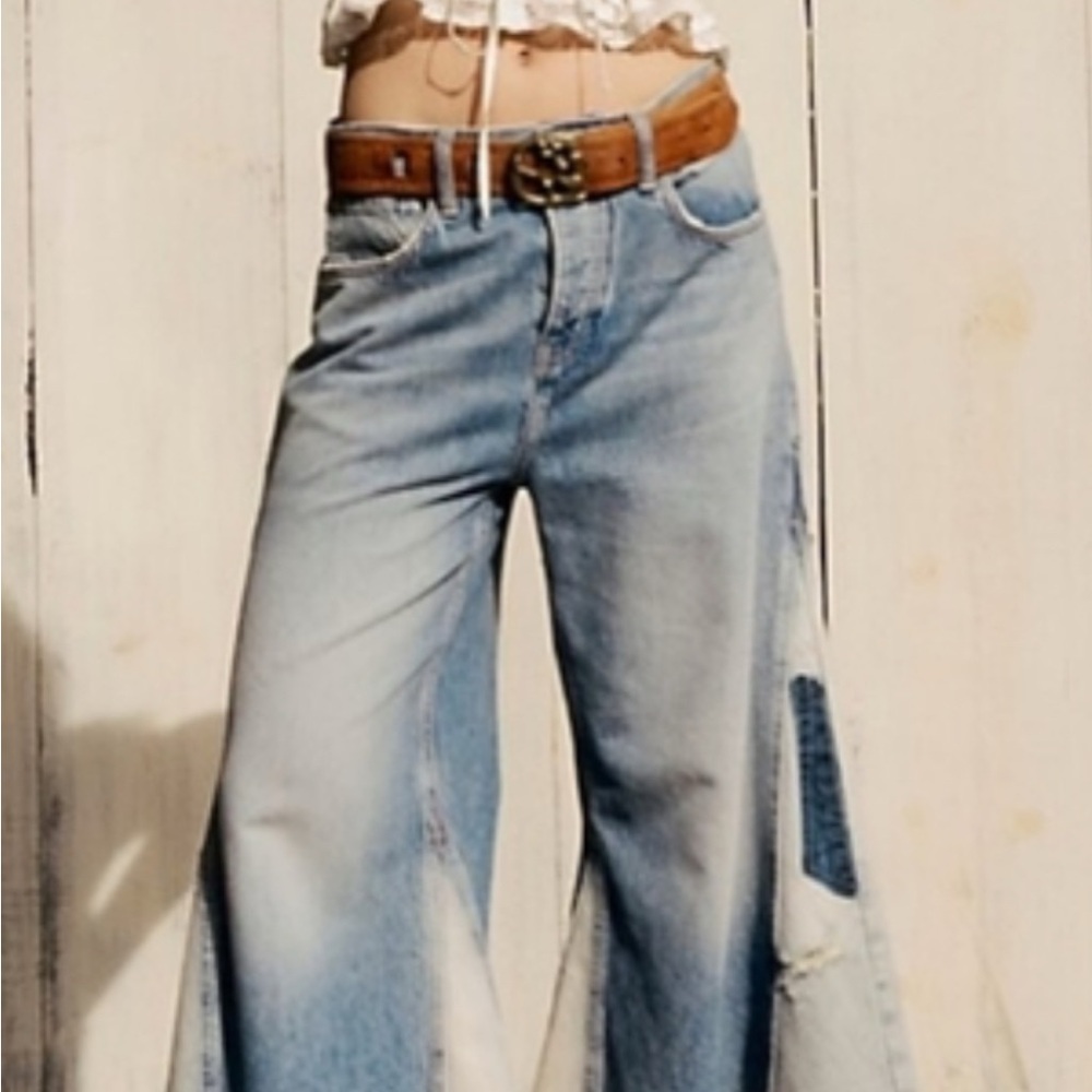 We The Free Light Blue Wide-Leg Jeans